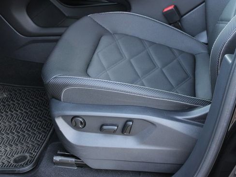 Used 2025 Volkswagen Atlas Cross Sport SE image 15