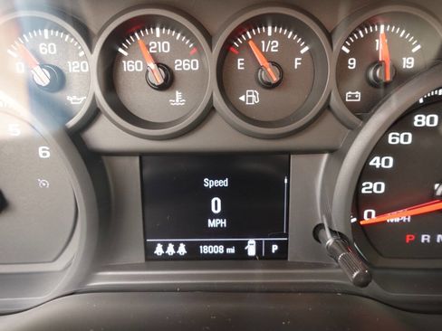 Used 2024 GMC Sierra 1500 Pro w/ Graphite Edition AWD/4WD image 49