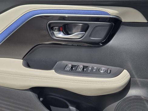 Certified 2025 Acura ADX A-Spec AWD/4WD image 25