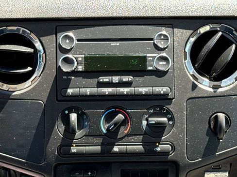 Used 2010 Ford F250 XL image 13