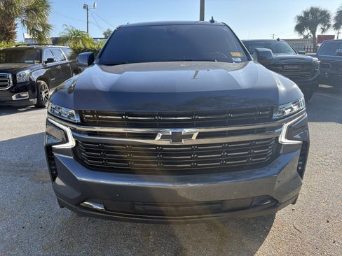 Used 2021 Chevrolet Suburban RST w/ Rear Media and Nav Package image 2