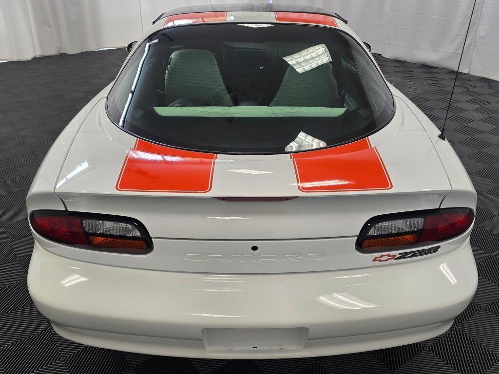 Used 1997 Chevrolet Camaro SS w/ Preferred Equipment Group 2 RWD image 11