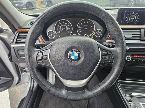 Used 2014 BMW 328i xDrive Sedan AWD/4WD image 24