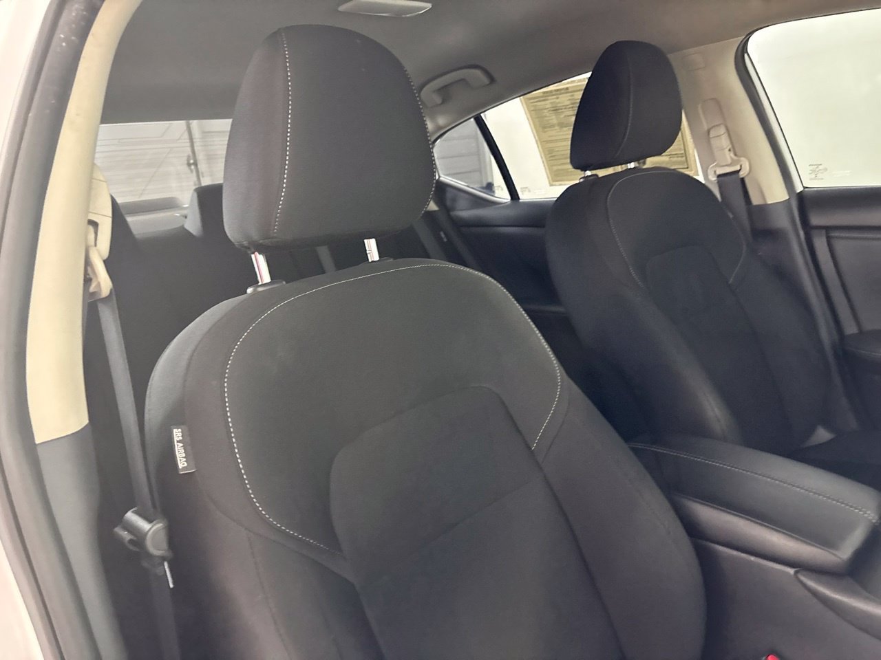 Used 2025 Nissan Sentra S FWD image 28