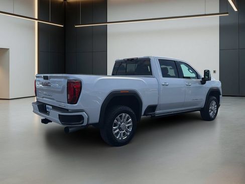 Used 2023 GMC Sierra 2500 Denali w/ Denali Ultimate Package AWD/4WD image 6