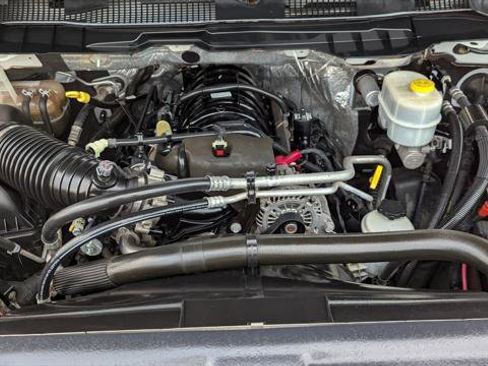 Used 2017 RAM 2500 Tradesman w/ Popular Equipment Group image 29