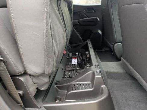 Used 2023 Chevrolet Colorado W/T image 16