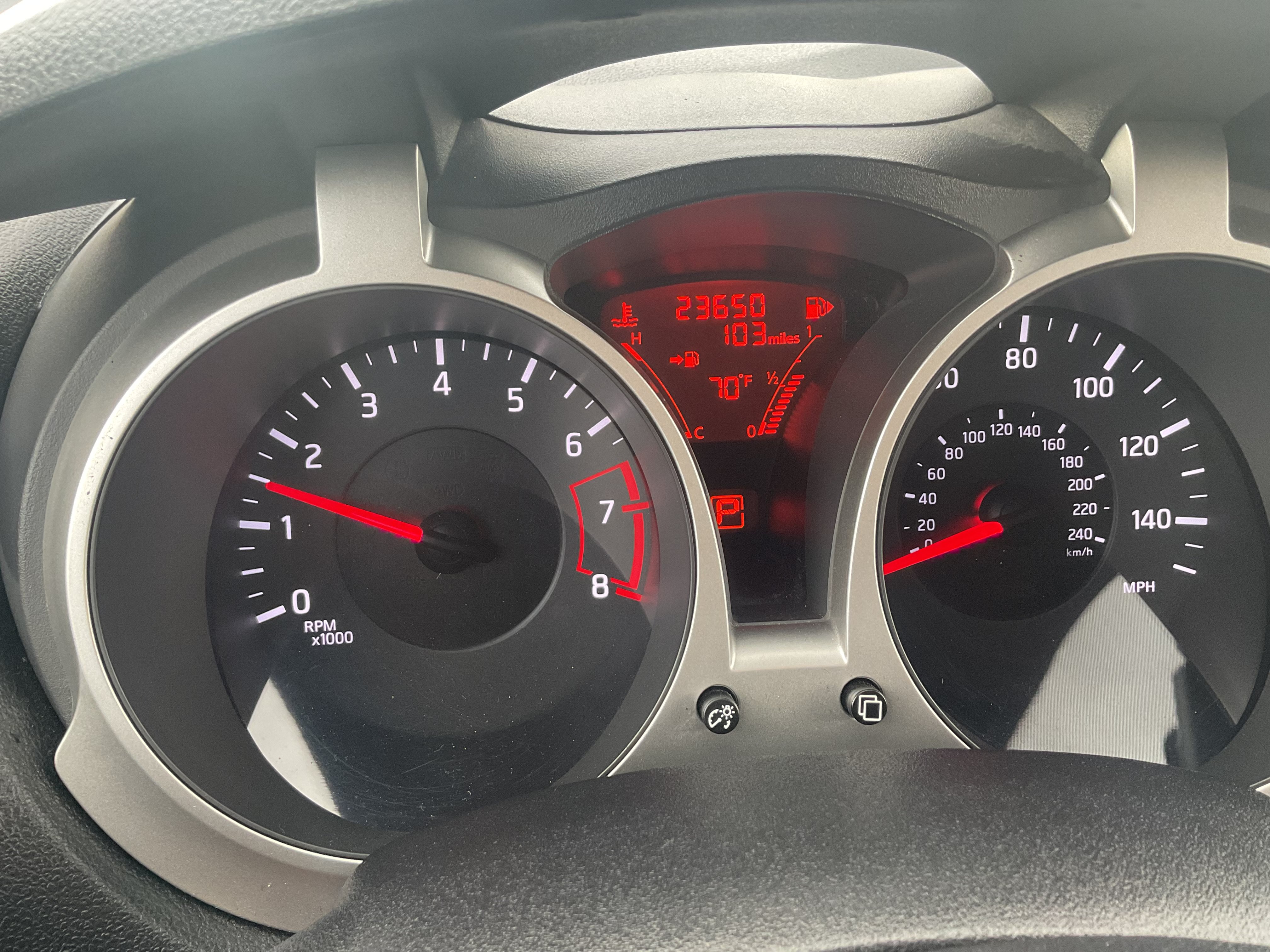 Used 2012 Nissan Juke SL AWD/4WD image 14