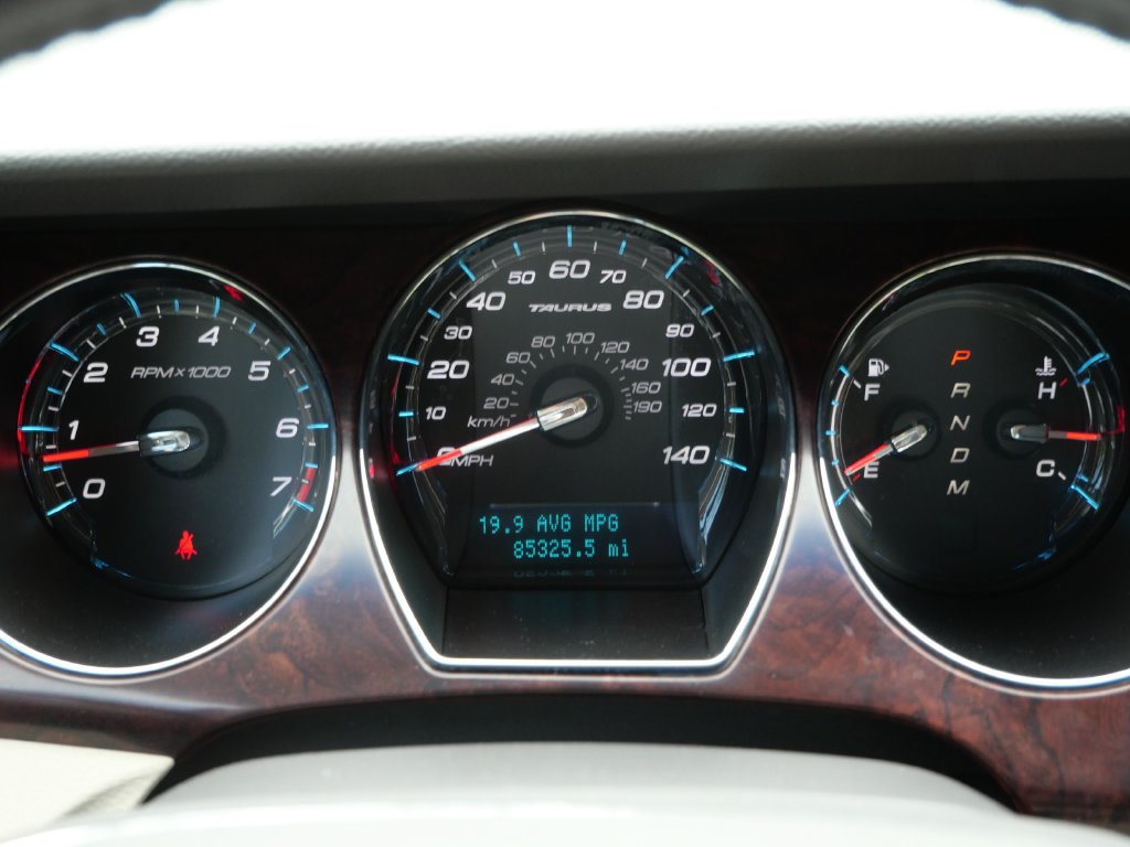 Used 2010 Ford Taurus SEL AWD/4WD image 23