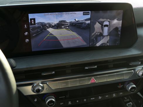 Used 2024 Kia Telluride SX Prestige X-Line image 19