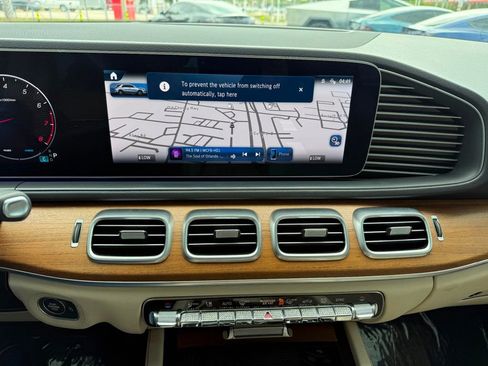 Used 2024 Mercedes-Benz GLE 350 4MATIC image 16