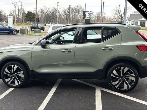 Certified 2023 Volvo XC40 B5 Plus w/ Driver Assist Package image 3