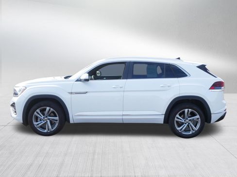 Used 2024 Volkswagen Atlas Cross Sport SEL R-Line image 4