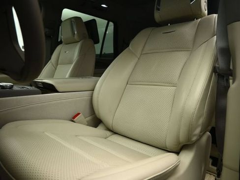 Used 2024 Cadillac Escalade Sport Platinum RWD image 50