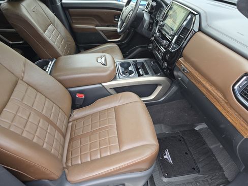 Used 2023 Nissan Titan Platinum Reserve w/ Moonroof Package image 31