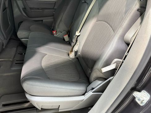 Used 2017 Chevrolet Traverse LS image 23