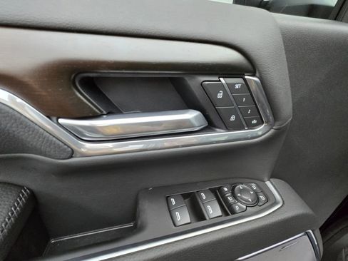 New 2025 GMC Sierra 2500 Denali w/ Denali Reserve Package image 25