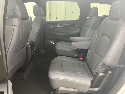 Used 2023 Buick Enclave Essence w/ Experience Buick Package AWD/4WD image 23