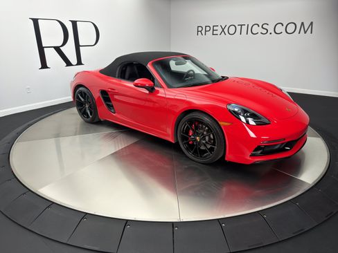 Used 2023 Porsche 718 Boxster S RWD image 18