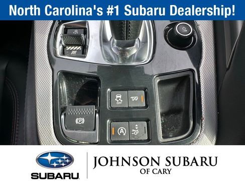 Used 2017 Jaguar F-TYPE Premium image 16