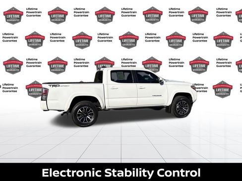 Used 2020 Toyota Tacoma TRD Sport image 8