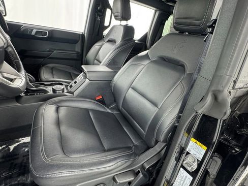 Used 2025 Ford Bronco Badlands AWD/4WD image 10