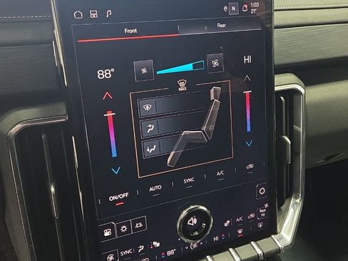 Used 2025 GMC Acadia Elevation image 21