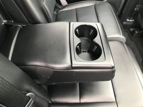 Used 2020 Ford Explorer Limited w/ Class III Trailer Tow Package image 62