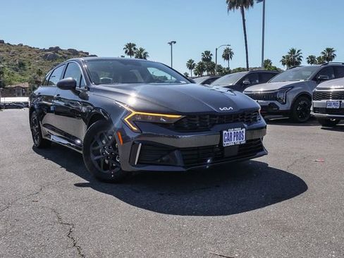 New 2026 Kia K5 LXS image 2