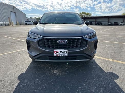 Used 2023 Ford Escape Active image 23