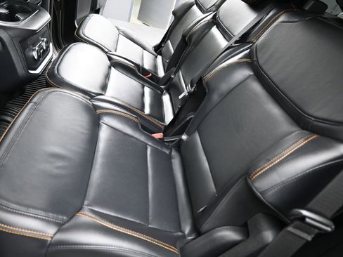 Used 2025 Ford Expedition Tremor AWD/4WD image 27