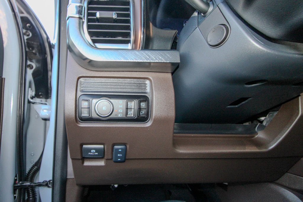 Used 2025 Ford F350 King Ranch w/ Chrome Package AWD/4WD image 20