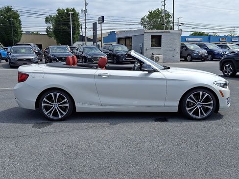 Used 2015 BMW 228i xDrive Convertible AWD/4WD image 6