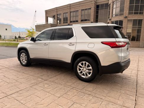 Used 2018 Chevrolet Traverse LT AWD/4WD image 10