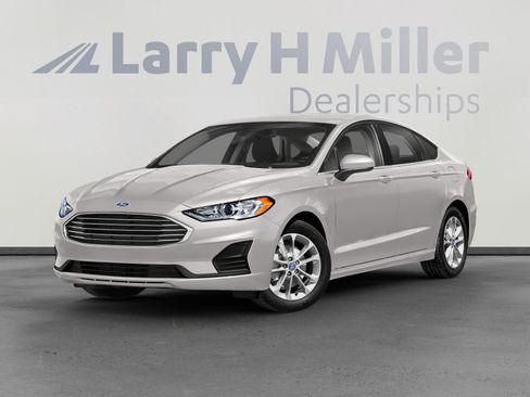 Used 2020 Ford Fusion SE w/ Equipment Group 151A image 1