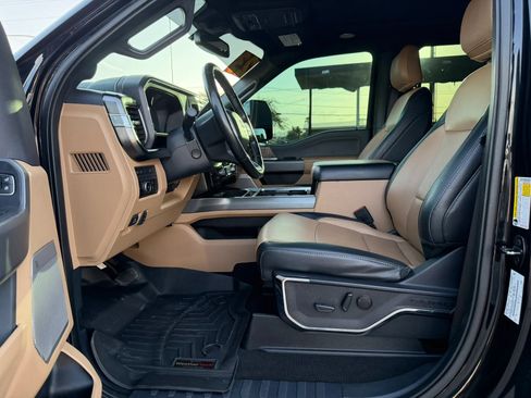 Used 2023 Ford F350 Lariat w/ Lariat Ultimate Package AWD/4WD image 24