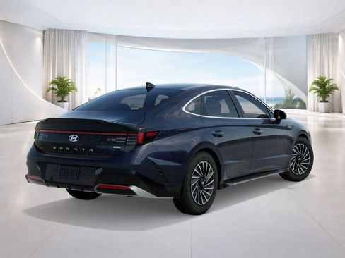 New 2026 Hyundai Sonata Limited FWD image 4