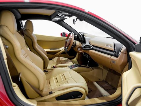 Used 2012 Ferrari 458 Italia Coupe image 25