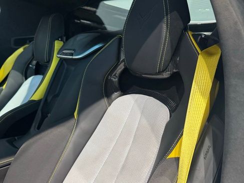 Used 2021 Chevrolet Corvette Stingray Premium Cpe w/ Z51 Performance Package RWD image 27