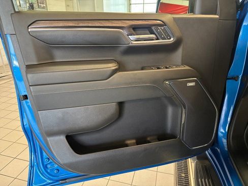 Used 2024 Chevrolet Silverado 1500 LTZ w/ LTZ Premium Package image 14