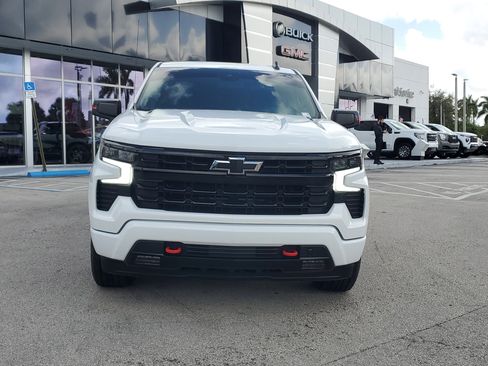 Used 2023 Chevrolet Silverado 1500 RST w/ Redline Edition image 2