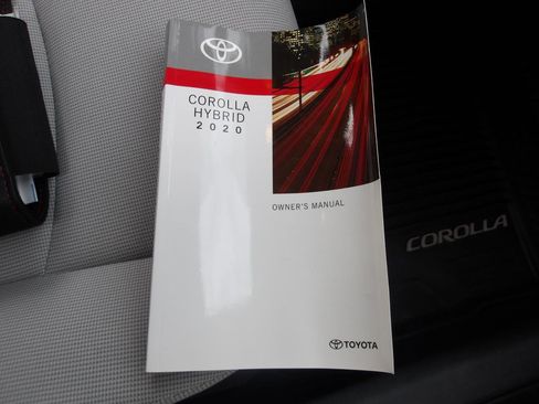 Used 2020 Toyota Corolla LE FWD image 24