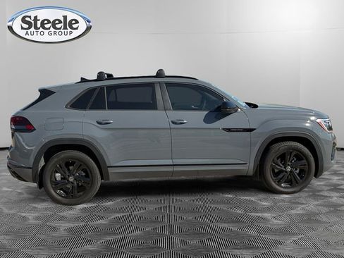 New 2026 Volkswagen Atlas Cross Sport SEL R-Line image 6
