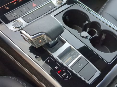 Used 2025 Audi Q7 3.0T Premium Plus image 34