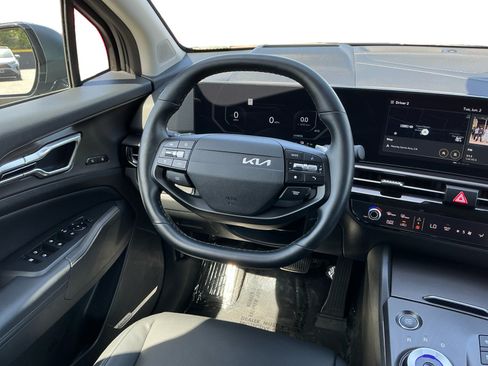 Used 2026 Kia Sportage SX Prestige AWD/4WD image 11