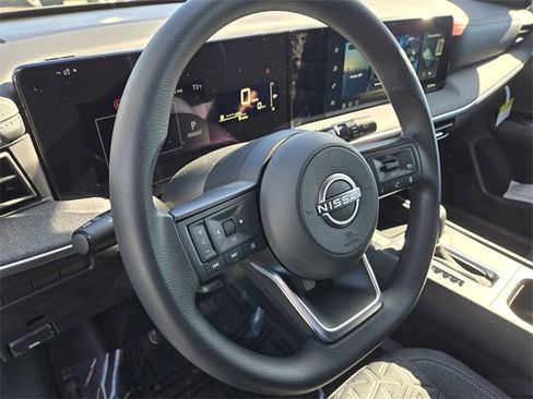 New 2026 Nissan Kicks SV w/ Cold Weather Package image 7