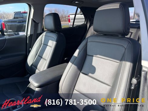 Used 2018 Chevrolet Equinox Premier image 21