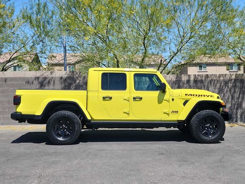 Used 2023 Jeep Gladiator Mojave w/ LED Lighting Group AWD/4WD image 10