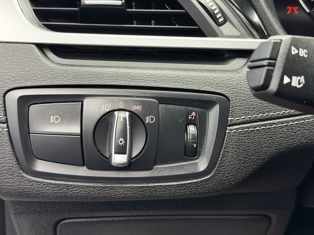 Used 2019 BMW X2 sDrive28i FWD image 30