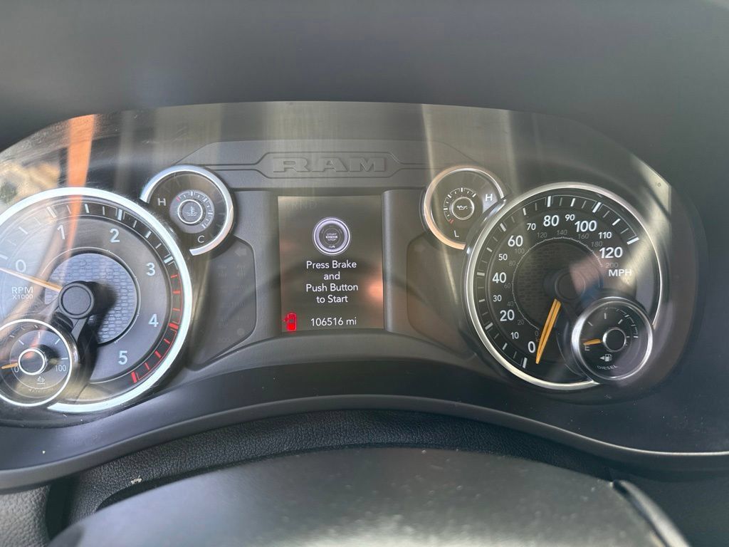 Used 2021 RAM 2500 Big Horn AWD/4WD image 5